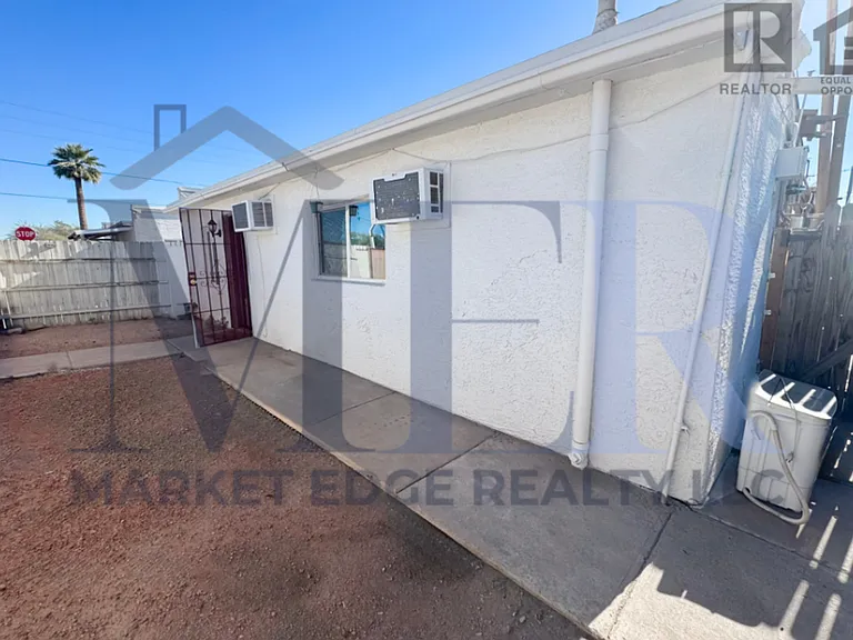 3601 W Melvin St — Photo 9