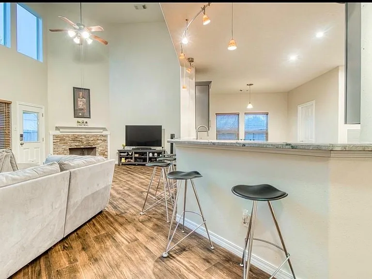 7618 Blossommist Ln — Photo 7
