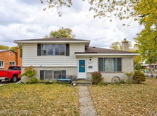 28720 Alden St, Madison Heights, MI 48071