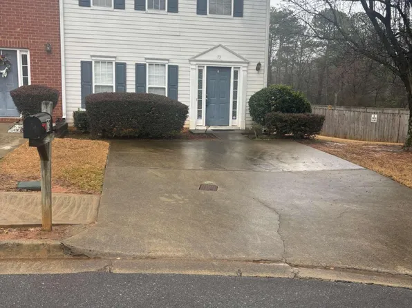 73 Timber Mist Ln, Lawrenceville, GA 30045