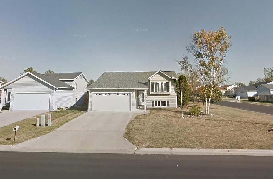 1st image of 3810 Village Green Dr