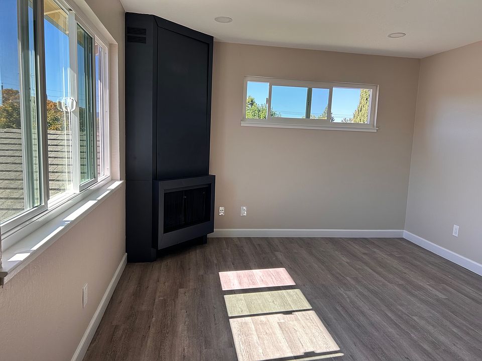 Living Room with a gas fireplace