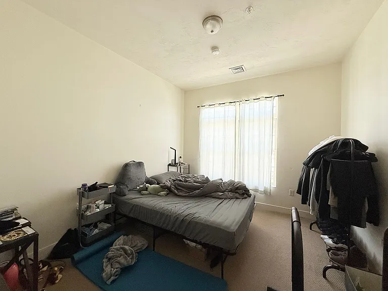 9 Gardner St #14 — Photo 19