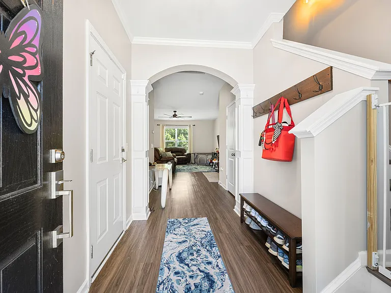 554 Wynfield Forest Dr — Photo 6