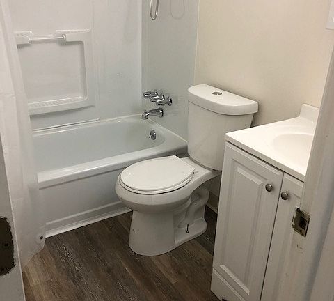 4th image of 685 Sherman St APT 3
