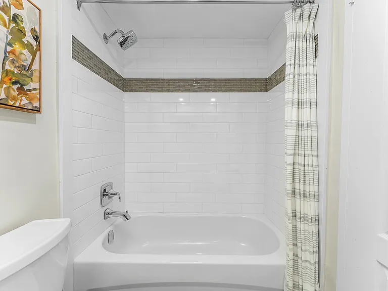 39 Old Mill Rd #2 — Photo 12