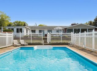 48003 Ridge Rd, New Buffalo, MI 49117