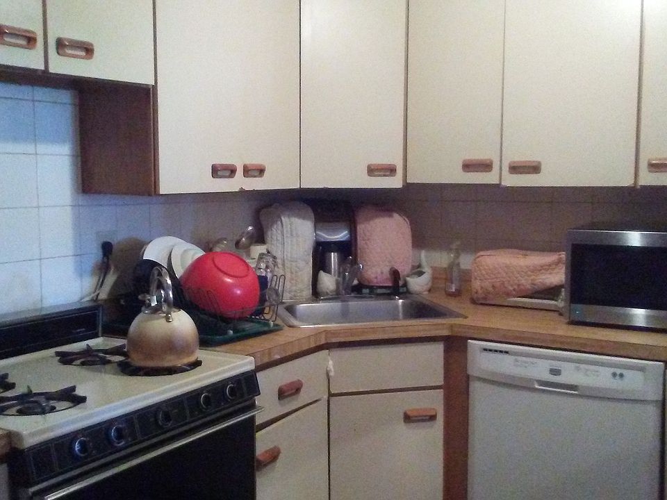 1st image of 536 E 86th St #201
