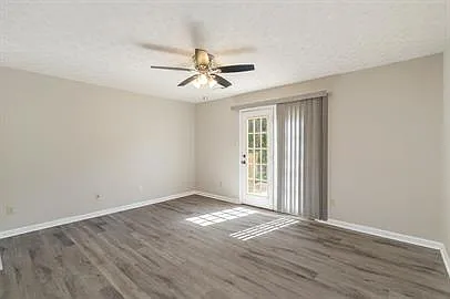 348 Indian Hills Cir #8 — Photo 1