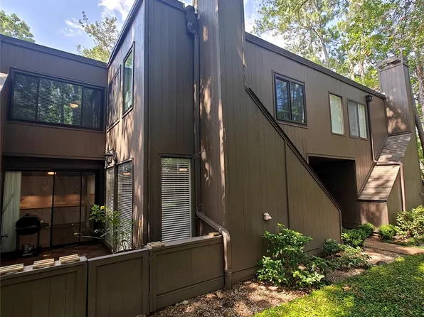 161 Litchfield Ln, Houston, TX 77024