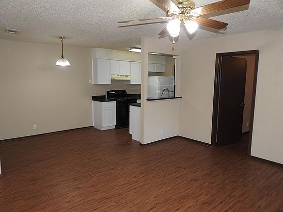 3rd image of 12402 Deer Falls Dr #B