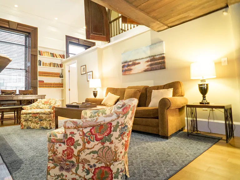 113 Beacon St #6FV — Photo 1