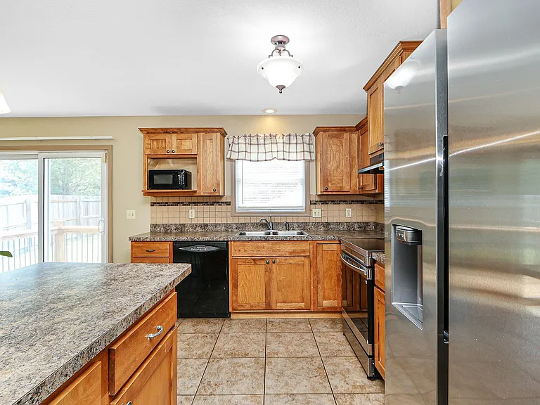 2505 Sawmill Rd — Photo 14