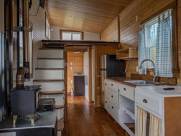 5th image of 25581 County Road Ct