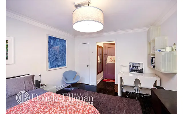 Sold by Douglas Elliman | media 8