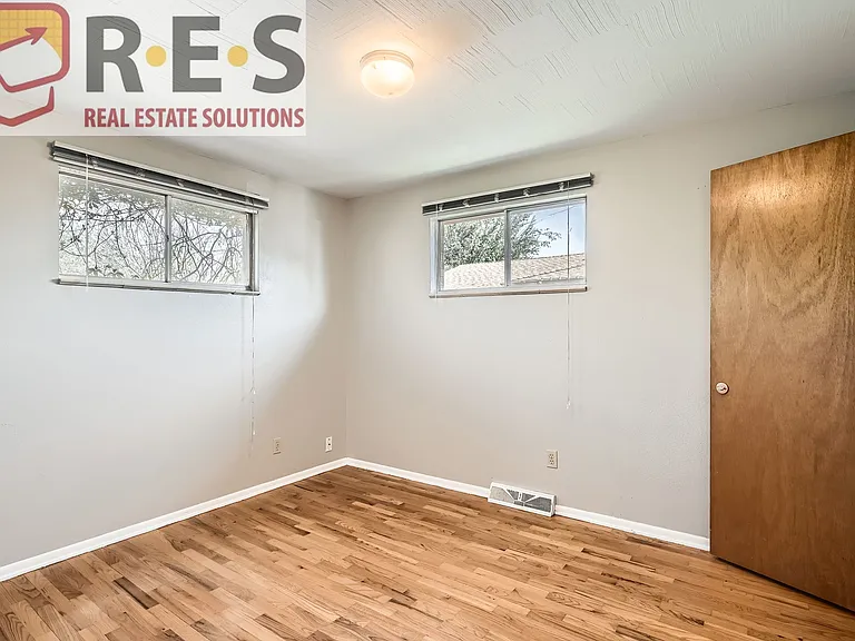 1225 S Ames St — Photo 16