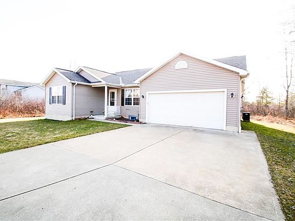 2nd image of 2484 Trellis Pl