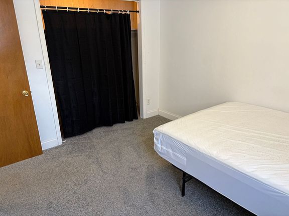 3rd image of 215 E Graham St #4