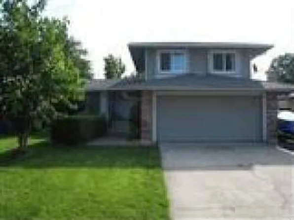3221 Saturn Dr, Sacramento, CA 95827