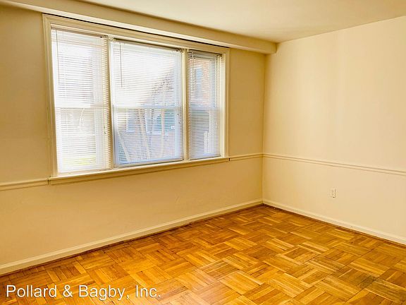 5th image of 2702 Kensington Ave APT 2
