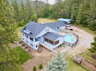 880 Yankee Creek Rd, Eagle Pt, OR 97524
