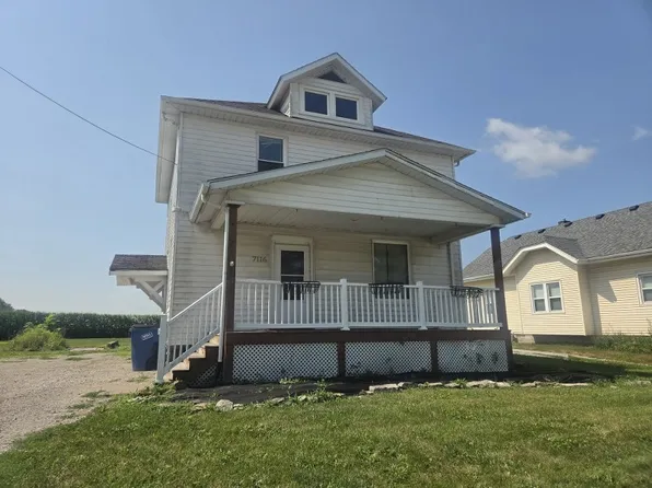 7116 134th Ave W, Taylor Ridge, IL 61284