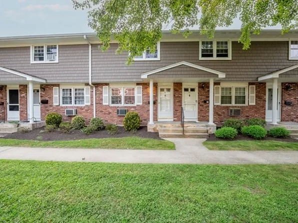 418 Meadow St Unit C3, Agawam, MA 01001