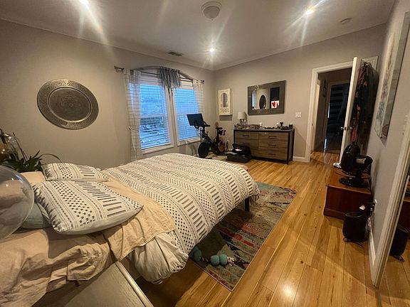 5th image of 3346 Anza St #3346