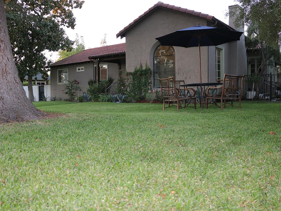 View of front from front lawn