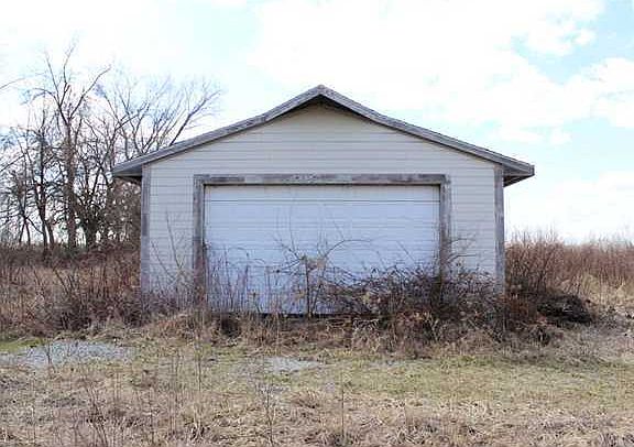3rd image of 2186 N County Road 605
