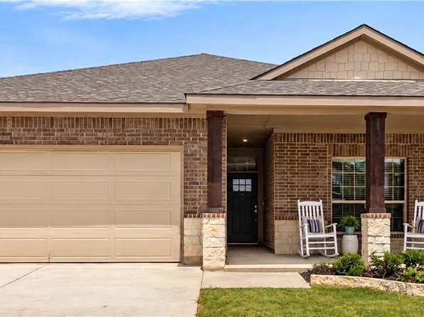 6305 Raleigh Dr, College Station, TX 77845