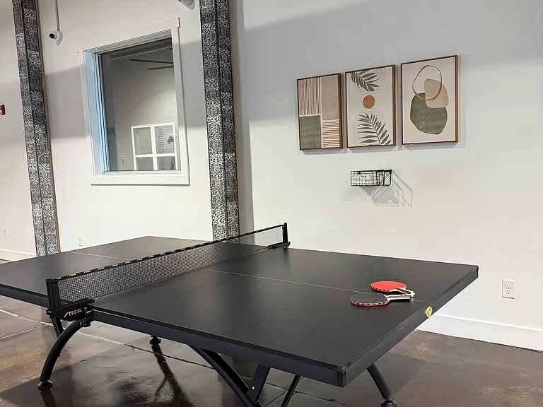 The Row — Photo 24
