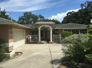 3230 Honeysuckle Rd, Largo, FL 33770