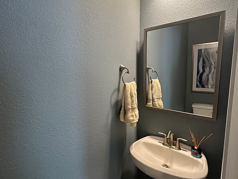 10215 Alder Ridge Dr — Photo 12