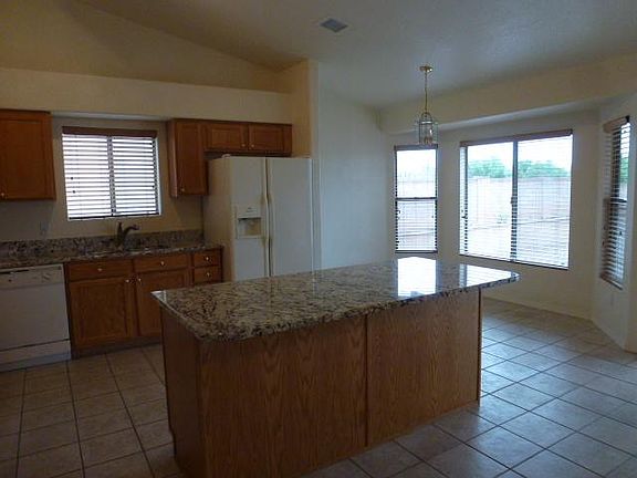 5th image of 2707 Sierra Bermeja Dr
