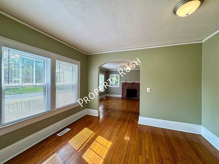 4502 S Choctaw Dr — Photo 10