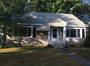 37 Columbia Rd, Waterville, ME 04901