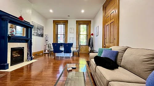 537 Milton St #1 Photo 1