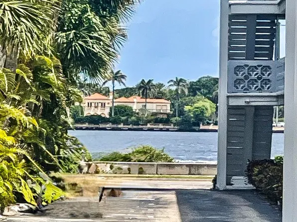 203 Lakeland Drive, West Palm Beach, FL 33405