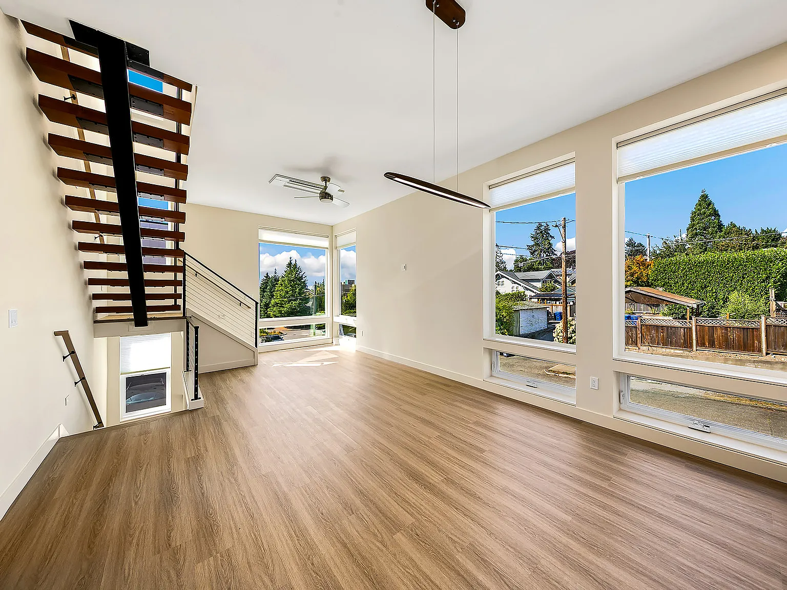 3 bed, 1700 sqft, $4,795 — Photo 3