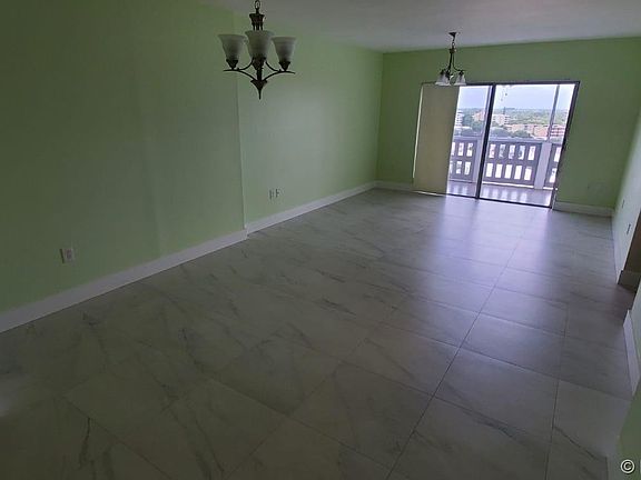 2nd image of 4001 Hillcrest Dr APT 1006