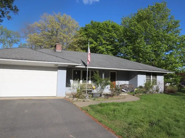 222 N Westfield St, Feeding Hills, MA 01030