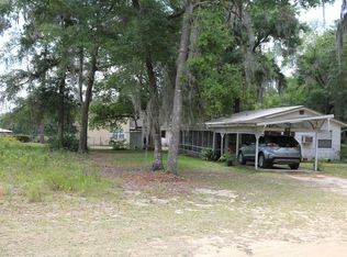 112 Clearwater Rd, Interlachen, FL 32148