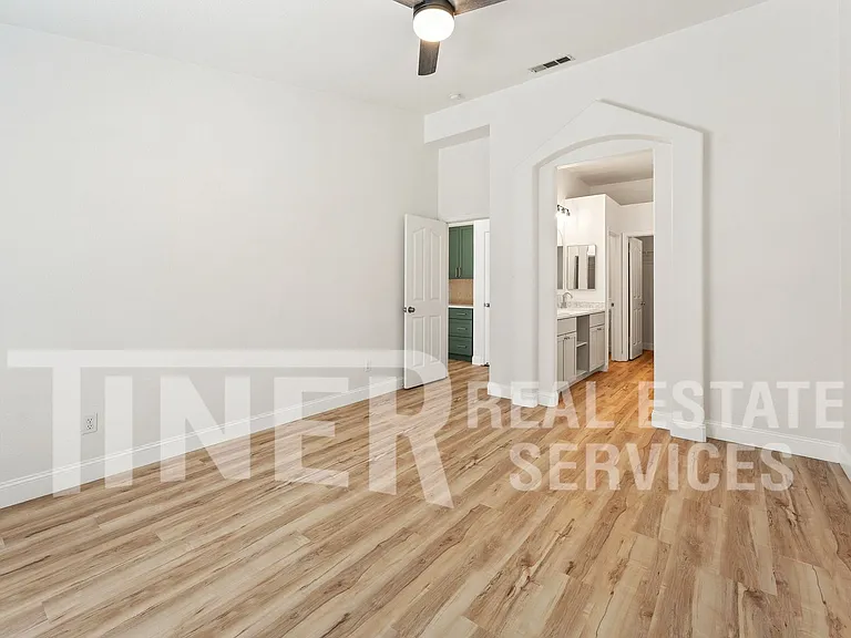 1742 Poppy Dr — Photo 11