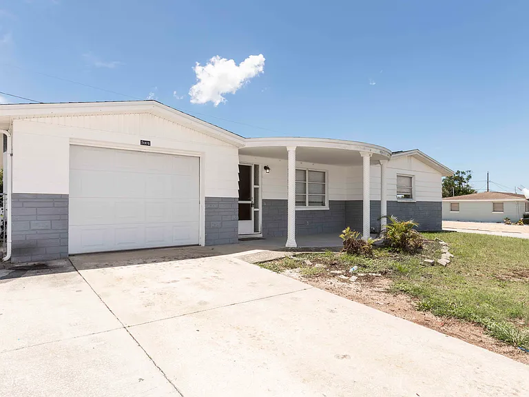 5004 Odyssey Ave — Photo 1
