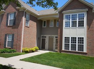 51882 Adler Park Dr E, Chesterfield, MI 48051