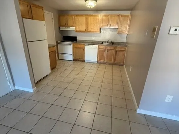 290A Berlin St #33, Clinton, MA 01510
