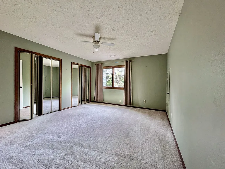 18132 Westview Dr — Photo 44