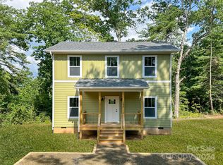 194 Cascade Ridge Rd, Fairview, NC 28730