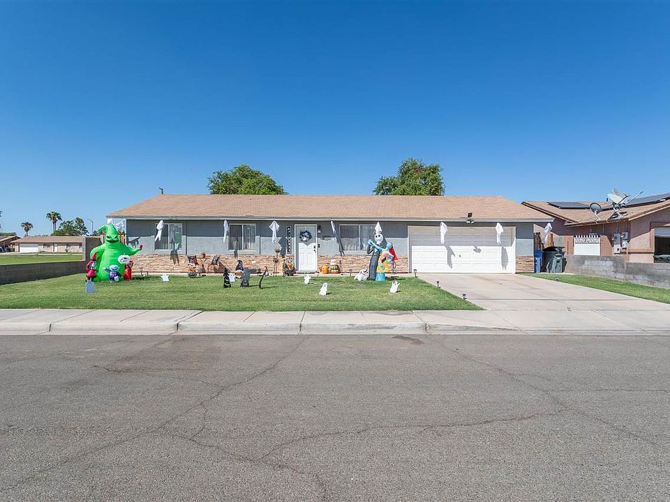 1st image of 2708 W 27th Pl
